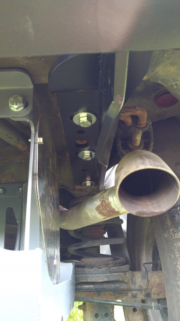 Stahl-Heckstoßstange Jeep Cherokee KJ