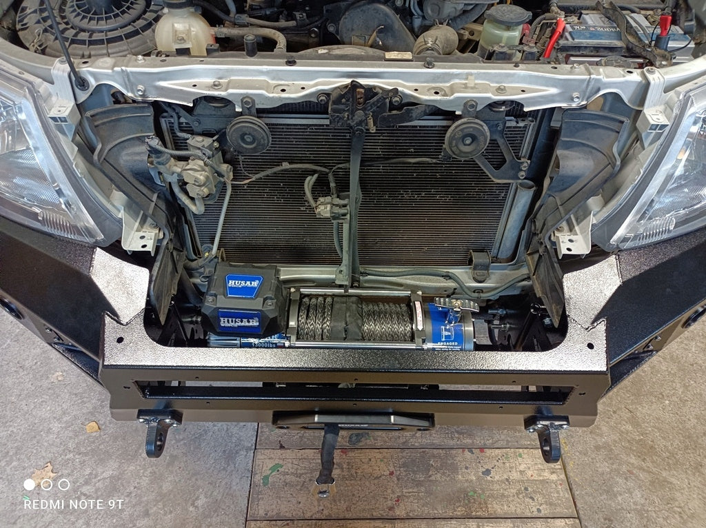 Pare-chocs treuil Toyota Hilux 7 N25/N2
