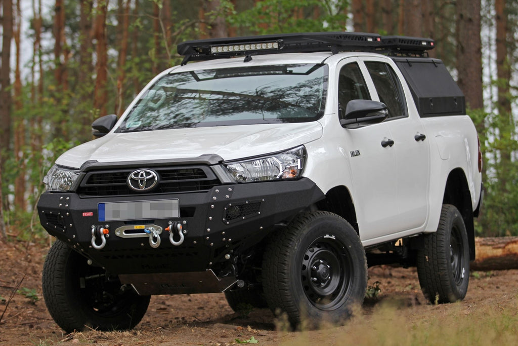 Seilwindenstoßstange Toyota Hilux 8 REVO 2020+