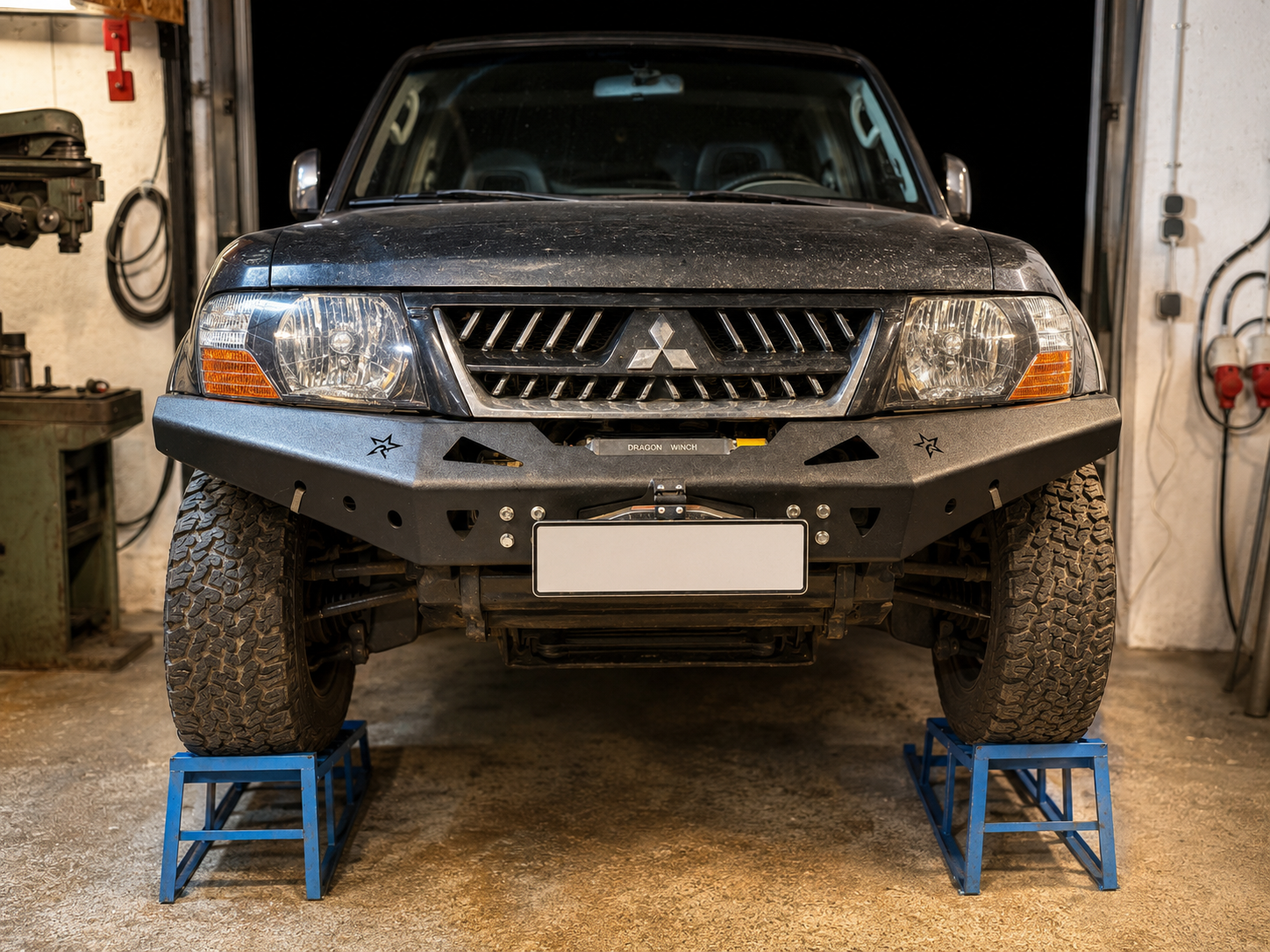 Folding Winch License Plate Bracket