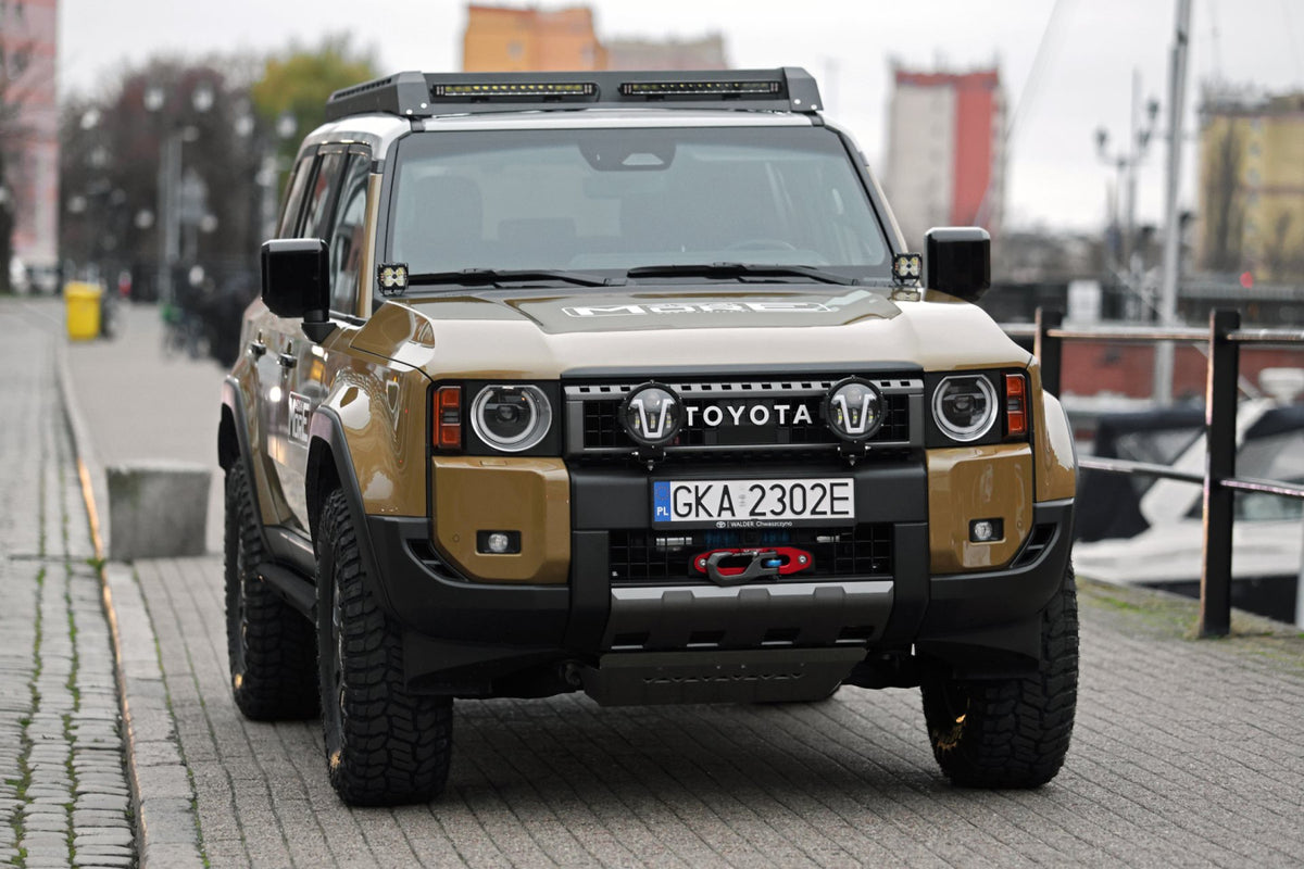 Lampenhalter Grill Toyota Land Cruiser J250 ab 2024