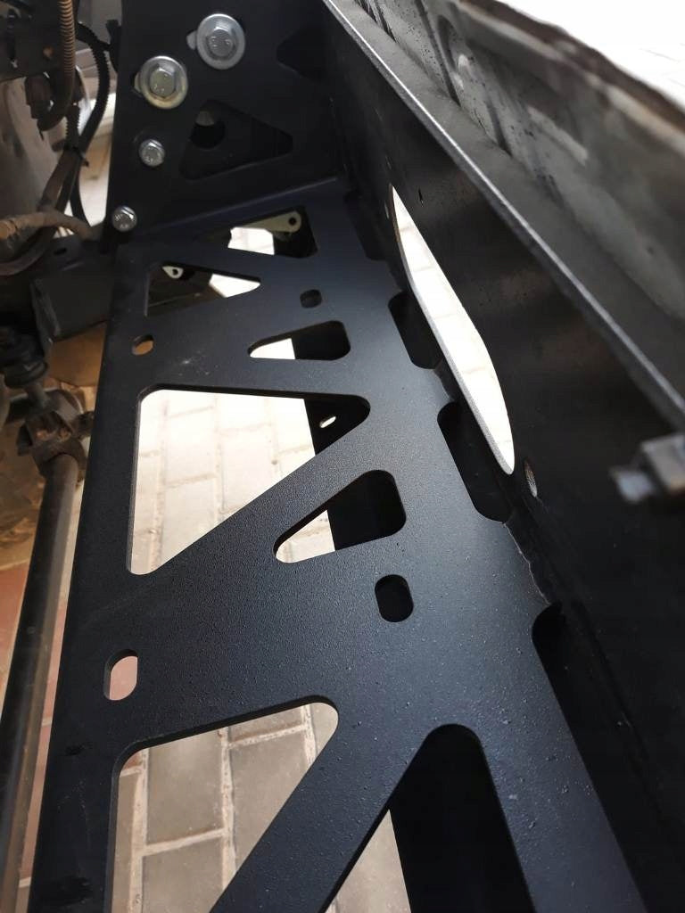 Seilwindenstoßstange mit Bullbar Vorne Hyundai Galloper