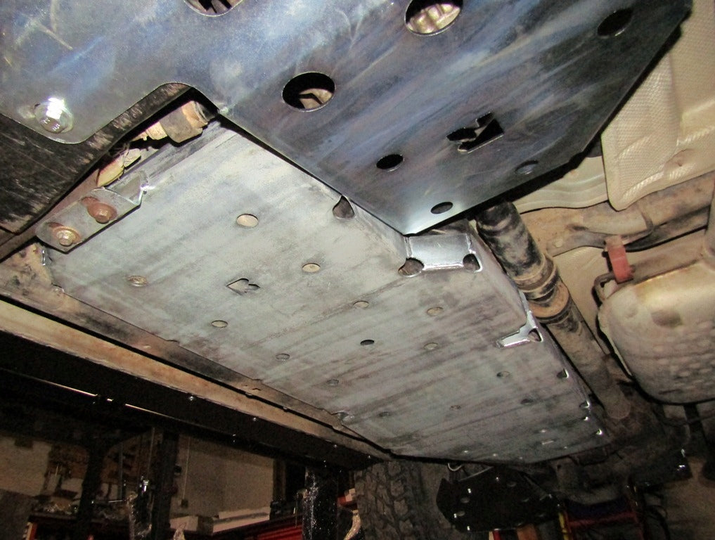 Unterfahrschutz Kraftstofftank – Land Rover Discovery 3 & 4
