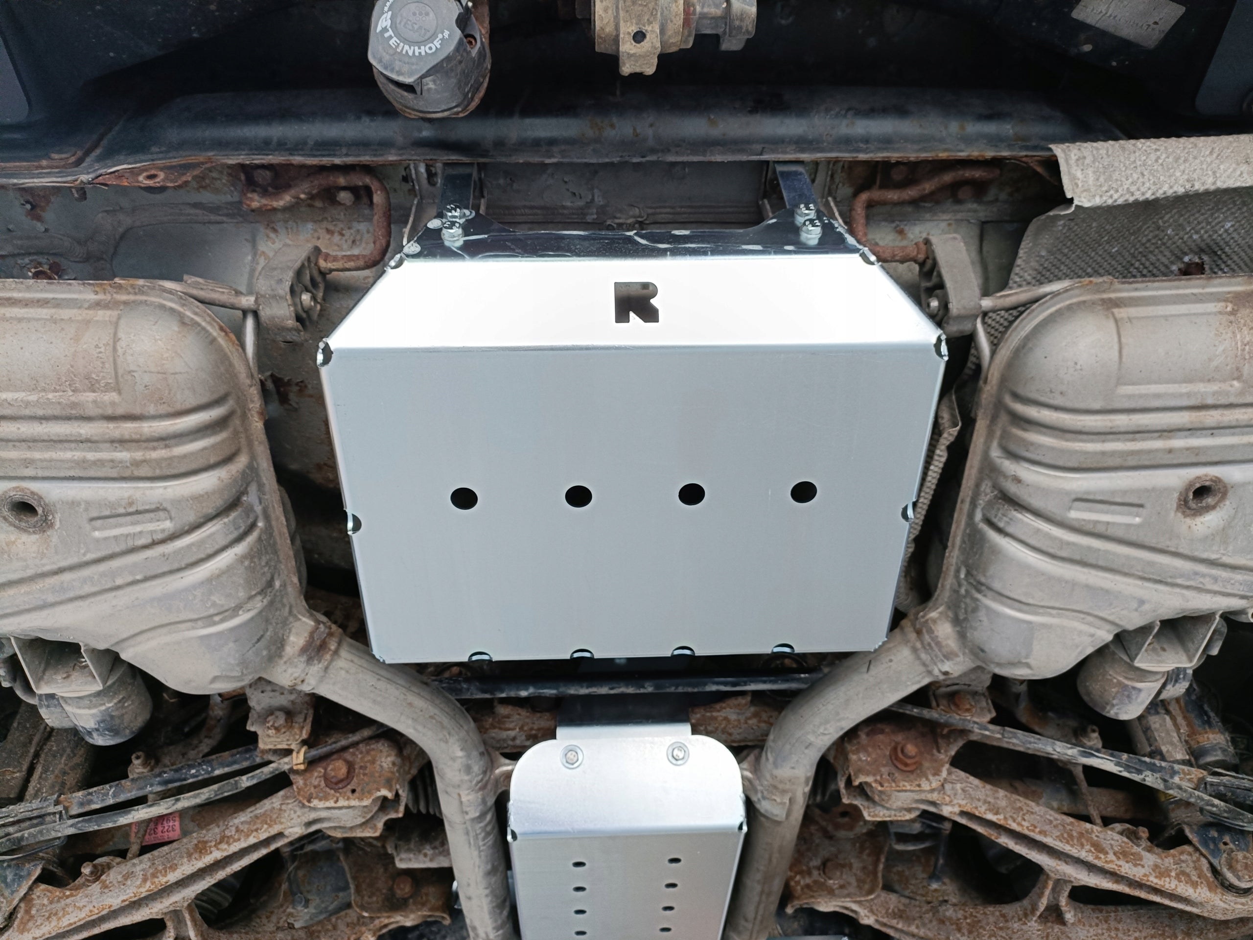 Unterfahrschutz Druckluftspeicher Mercedes-Benz ML W164
