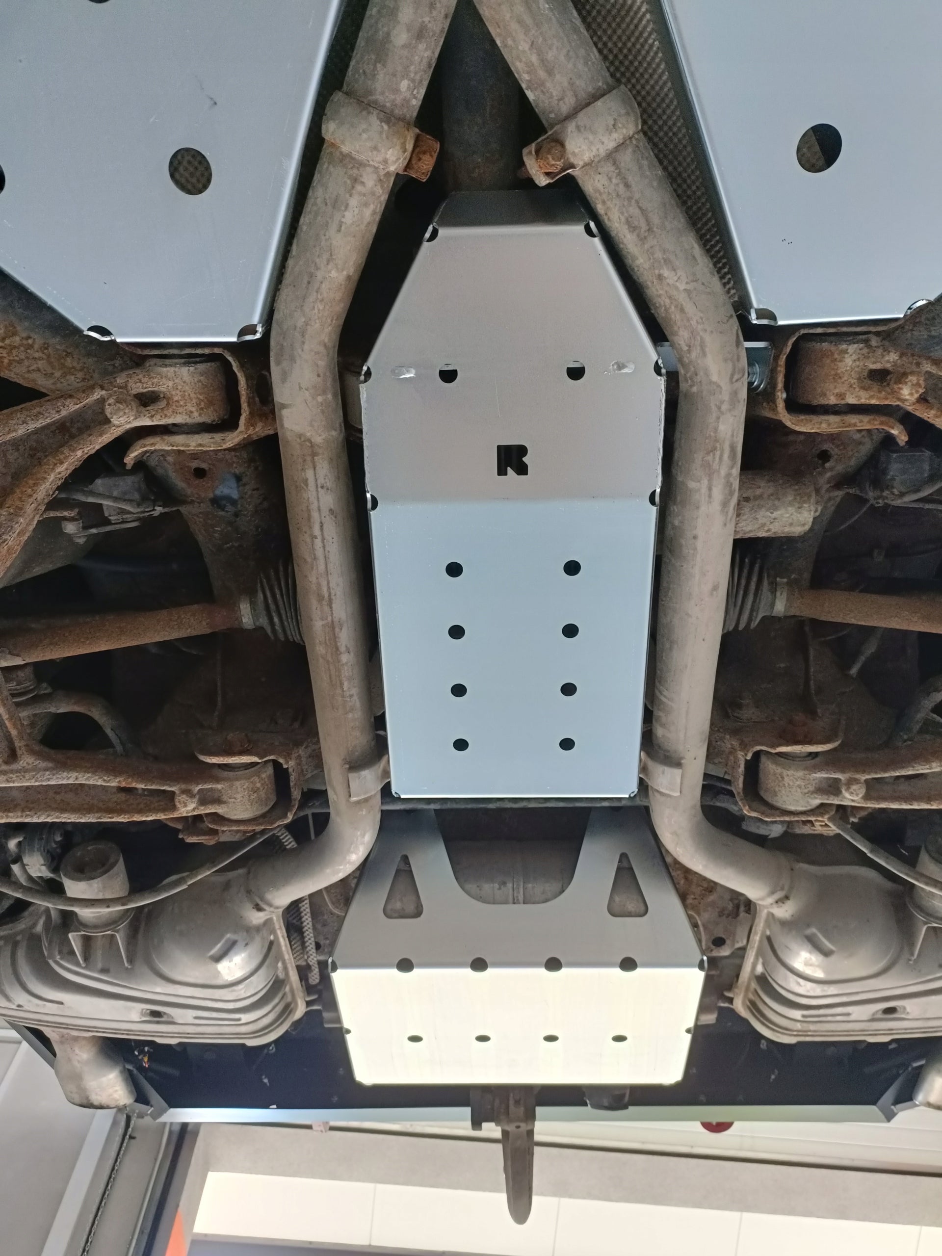 Unterfahrschutz hinteres Differential Mercedes-Benz ML W164