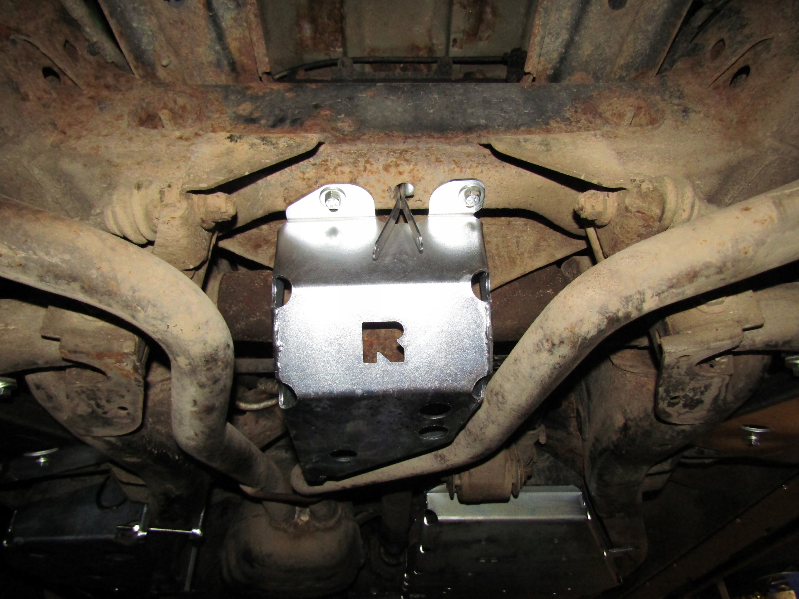 Unterfahrschutz Hinterachse Differentialschutz Land Rover Discovery 3 & 4