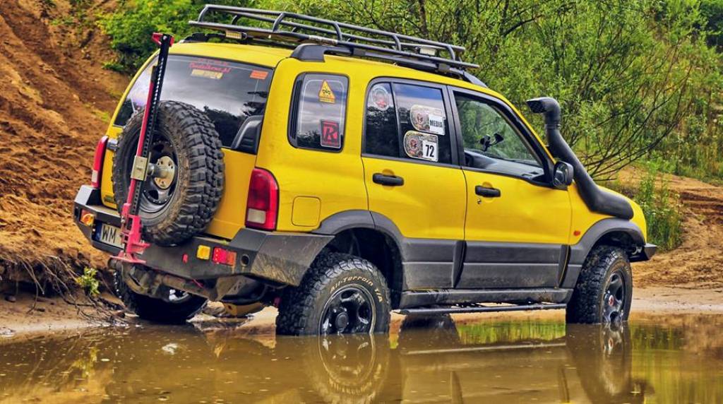 Stahl-Heckstoßstange Suzuki Grand Vitara 1 FT GT