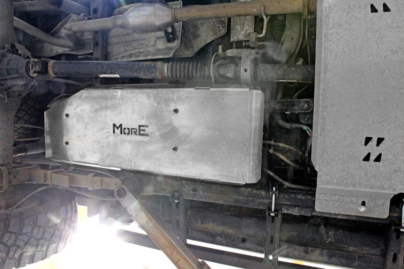 Protection sous moteur en aluminium pour réservoir Toyota Hilux 8 Revo à partir de 2015