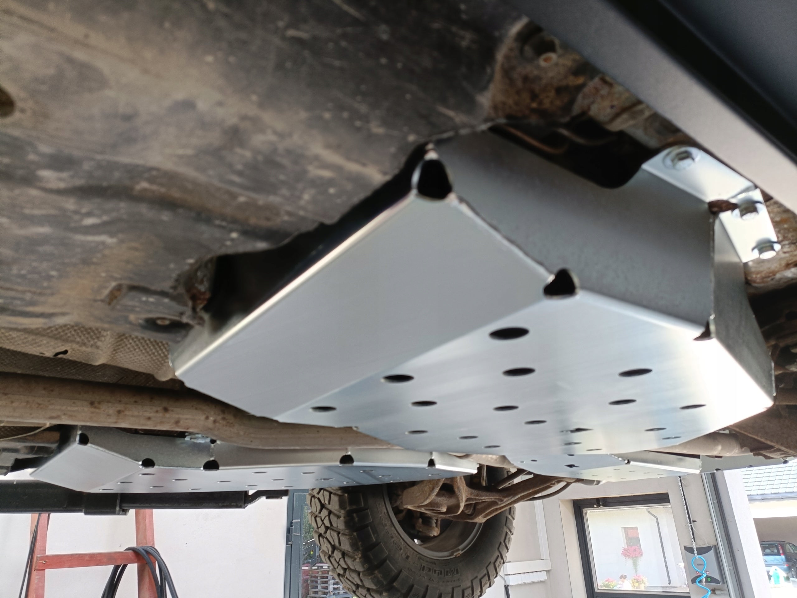 Unterfahrschutz Kraftstofftank Mercedes-Benz ML W164