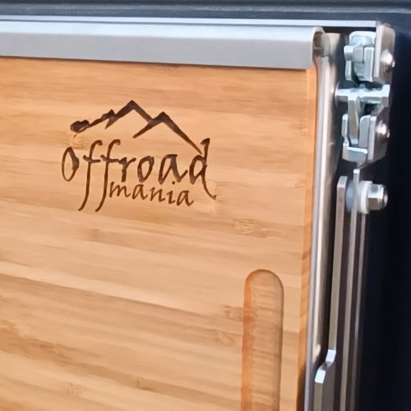 Hayon de luxe avec table intégrée pour Jeep Wrangler JK/JKU