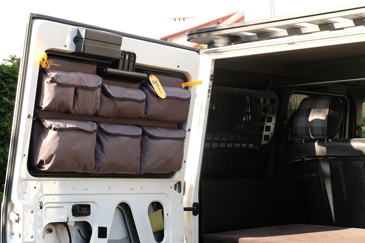 SHE-WOLF Mercedes G Rear Window Organizer