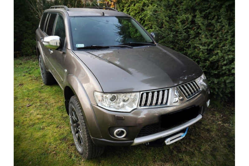 Montageplatte für Seilwinde Mitsubishi L200 / Pajero Sport 2