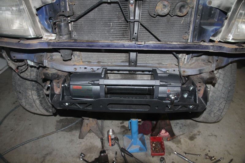 Plaque de montage pour treuil Toyota Land Cruiser 90 95