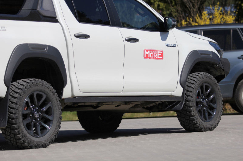 Rockslider Seitenschweller-Schutzrohre Toyota Hilux 8 REVO 2020+