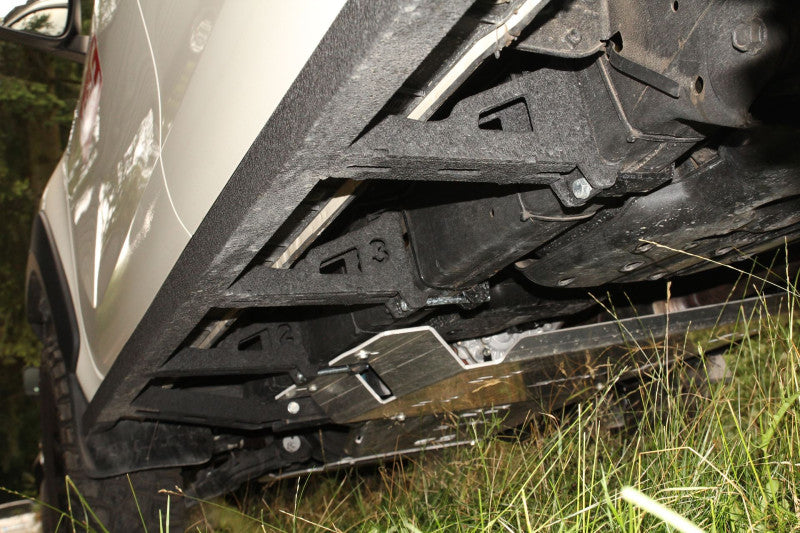 Rockslider Seitenschweller-Schutzrohre Toyota Hilux 8 REVO 2020+