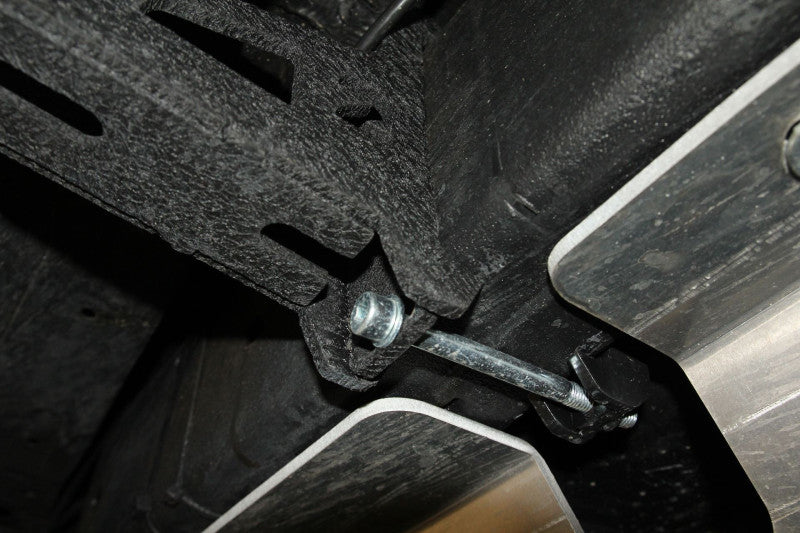 Rockslider Seitenschweller-Schutzrohre Toyota Hilux 8 REVO 2020+