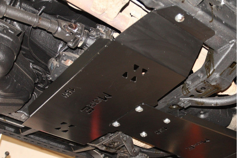 Protection sous moteur en acier Toyota Land Cruiser J150 - boîte de transfert