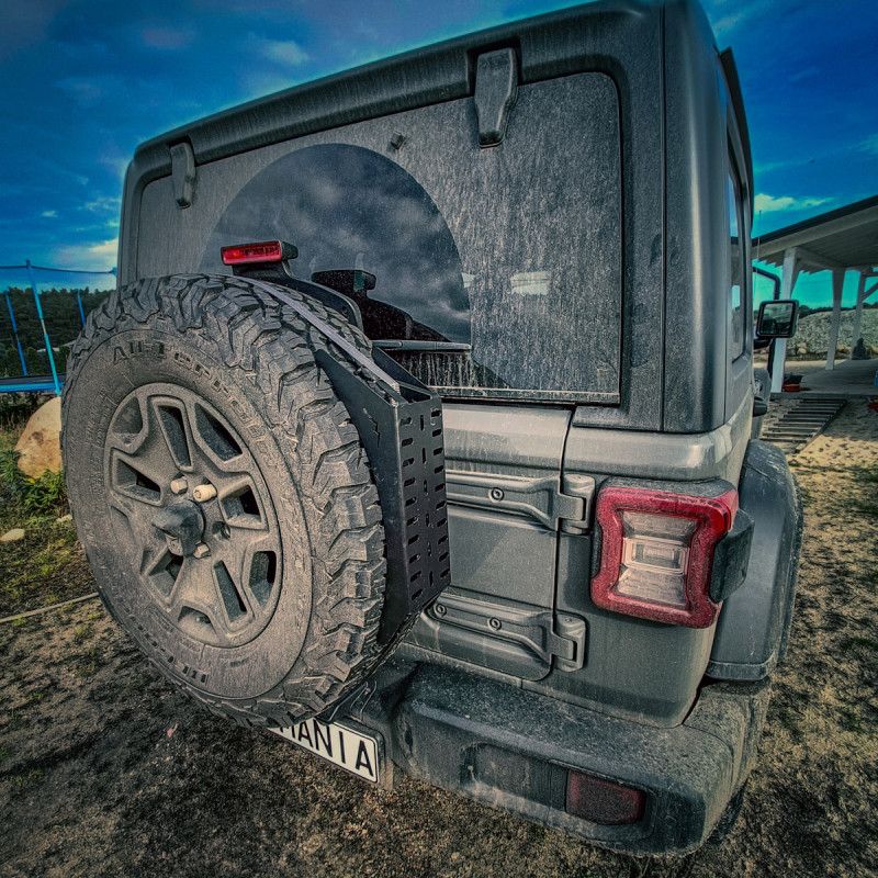 Supporto universale per ruota di scorta