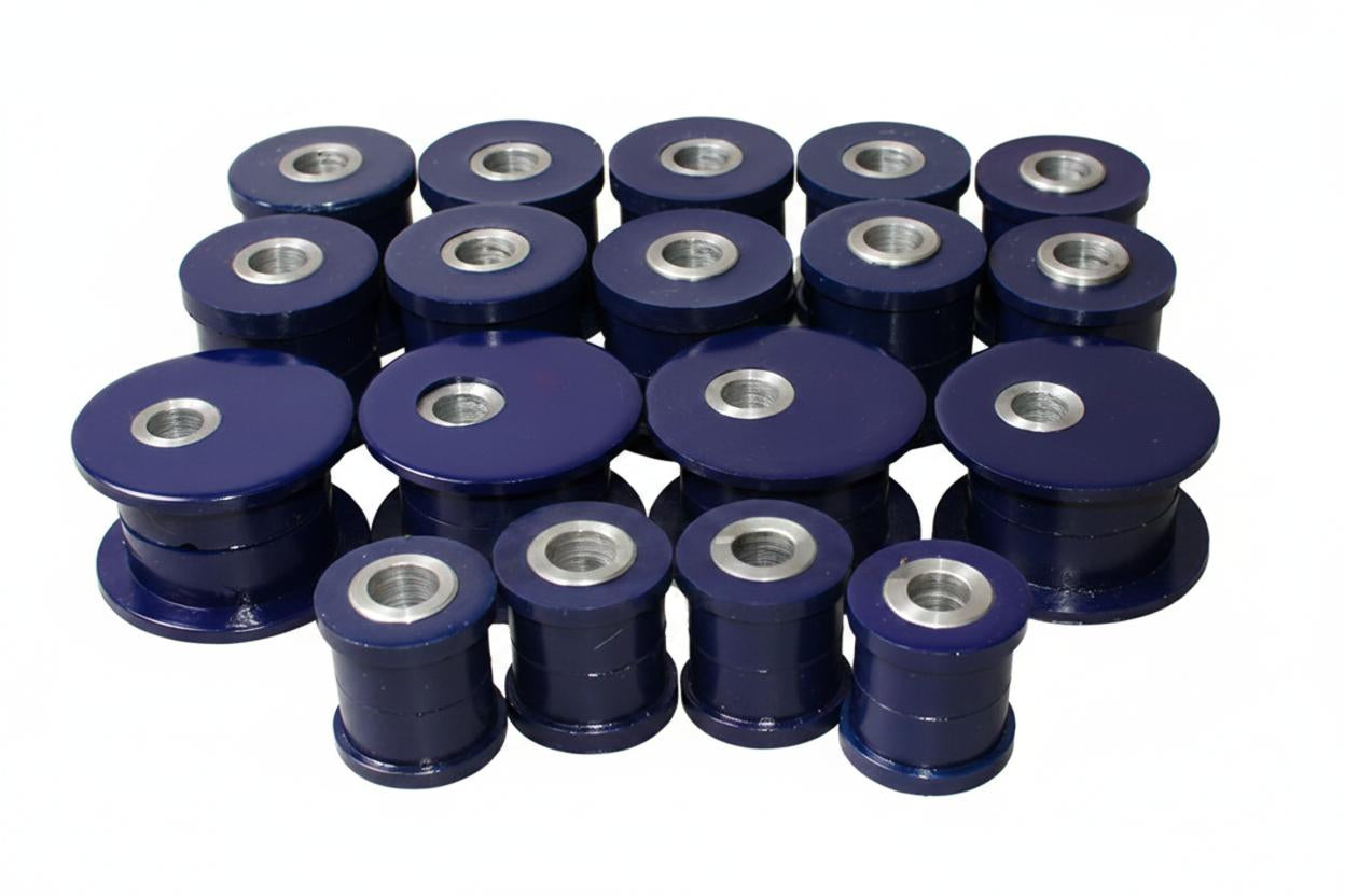Toyota Land Cruiser 80 PU Buchsen Set bei 50mm Höherlegung Off Road