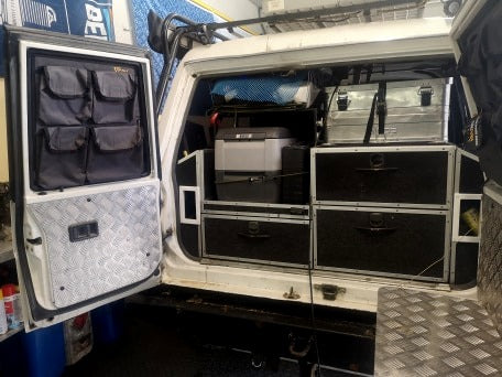 Fenstertaschen Nissan Patrol Y60 Heckscheiben-Organizer