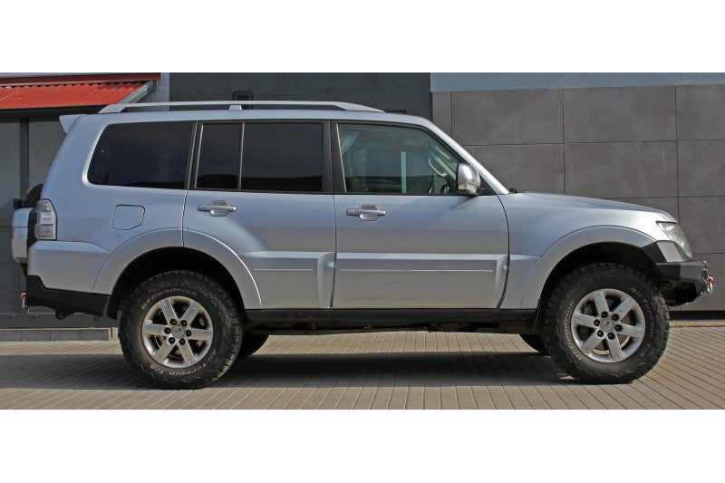 Seilwindenstoßstange Mitsubishi Pajero 4 V80
