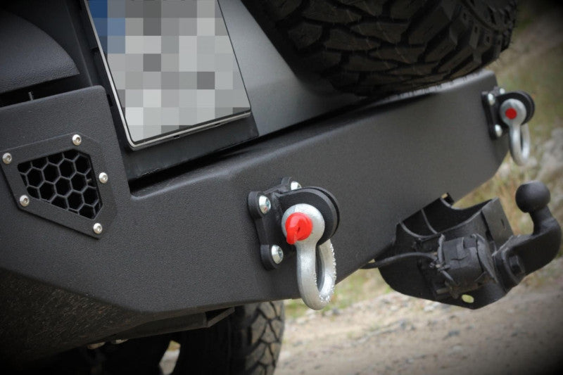 Stahl-Heckstoßstange Toyota Land Cruiser J120 lang – Nahaufnahme