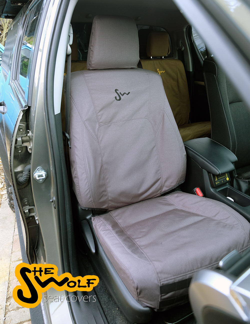 Heavy Duty Sitzbezüge mit Molle Panel Toyota Hilux Revo 8. Generation 2015- Heavy Duty Sitzbezüge mit Molle Panel Toyota Hilux Revo 8. Generation 2015-