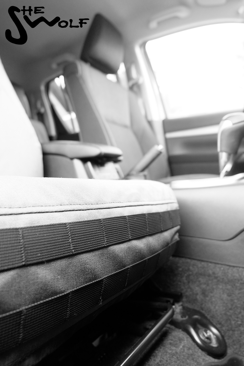 Heavy Duty Sitzbezüge mit Molle Panel Toyota Hilux Revo 8. Generation 2015- Heavy Duty Sitzbezüge mit Molle Panel Toyota Hilux Revo 8. Generation 2015-