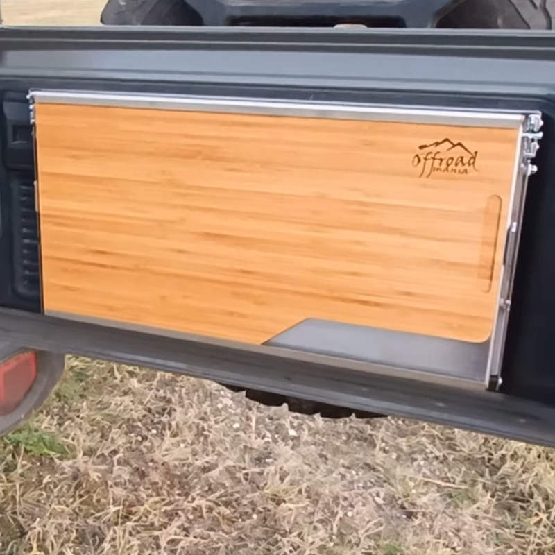 Jeep Wrangler JL / JLU Premium Tisch Heckklappe