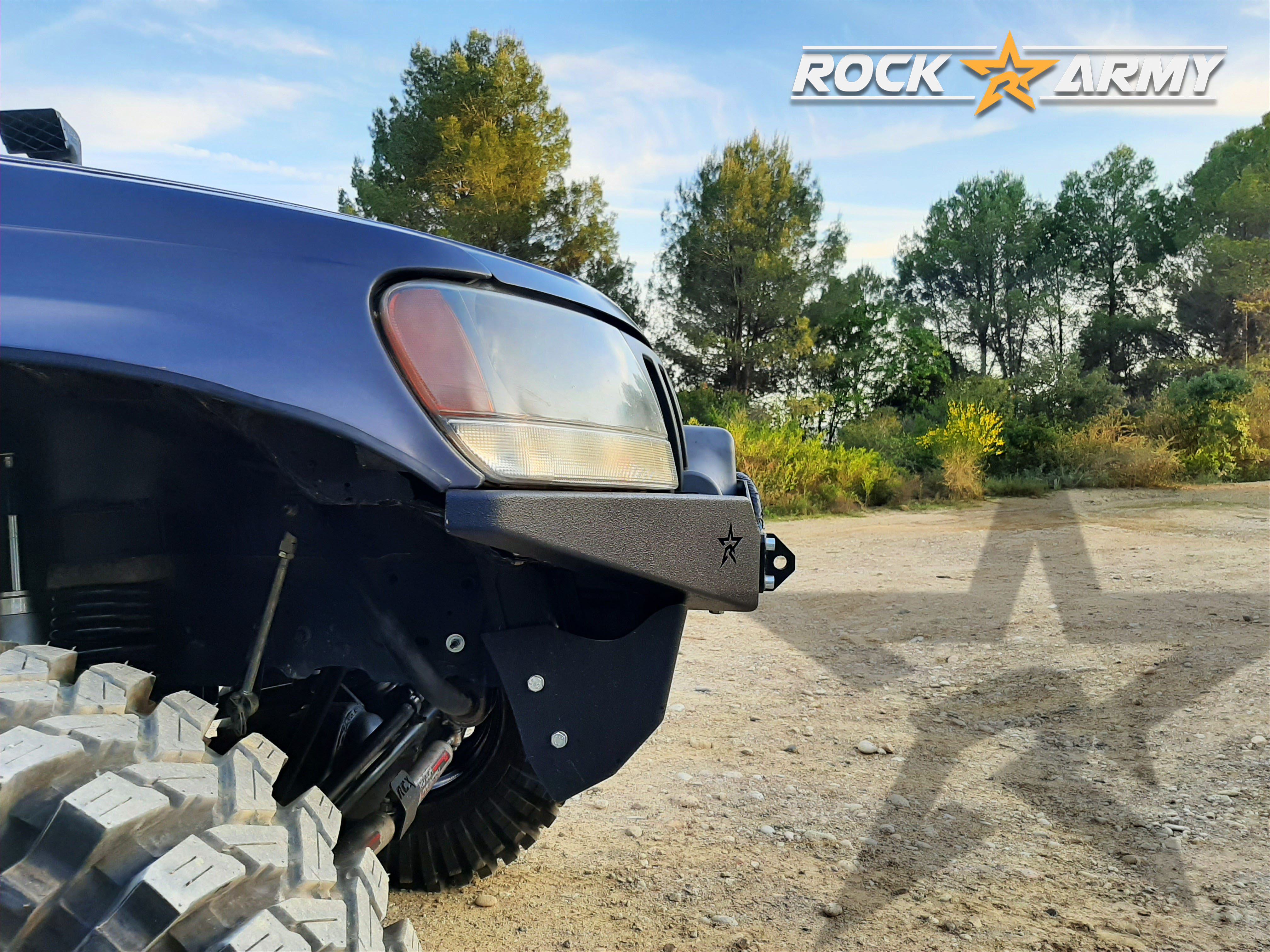 Winden Stoßstange Stahl Jeep Grand Cherokee WJ WG vorne XXT Winden Stoßstange Stahl Jeep Grand Cherokee WJ WG vorne XXT